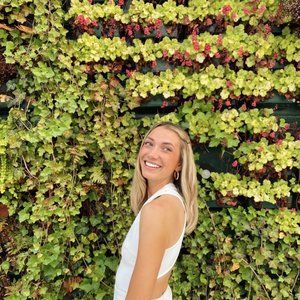 Meet your Posher, Mallory